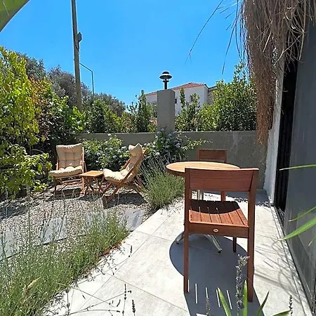 Primus Alacati Adult Only Hotel