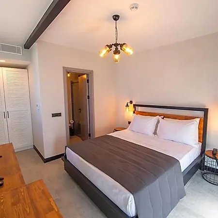 Primus Alacati Adult Only Hotel *
